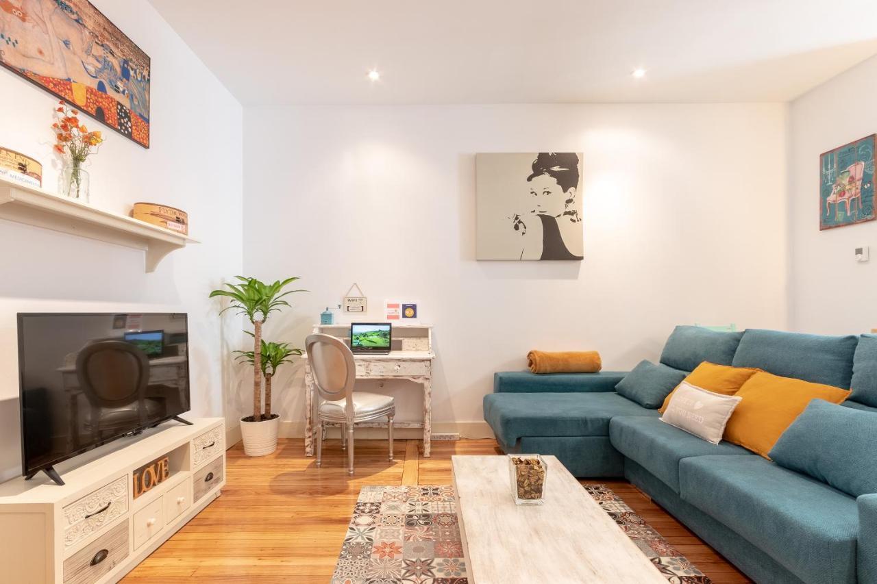Apartment between Old Town&Guggenheim!! With Parking!! Bilbao Buitenkant foto